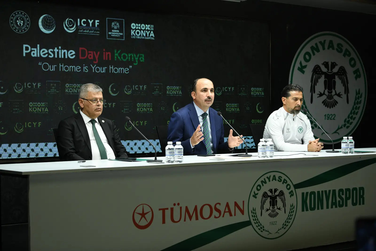 Uğur İbrahim Altay Ömer Atiker ve İlhan Palut Konyaspor Filistin maçı basın toplantısı