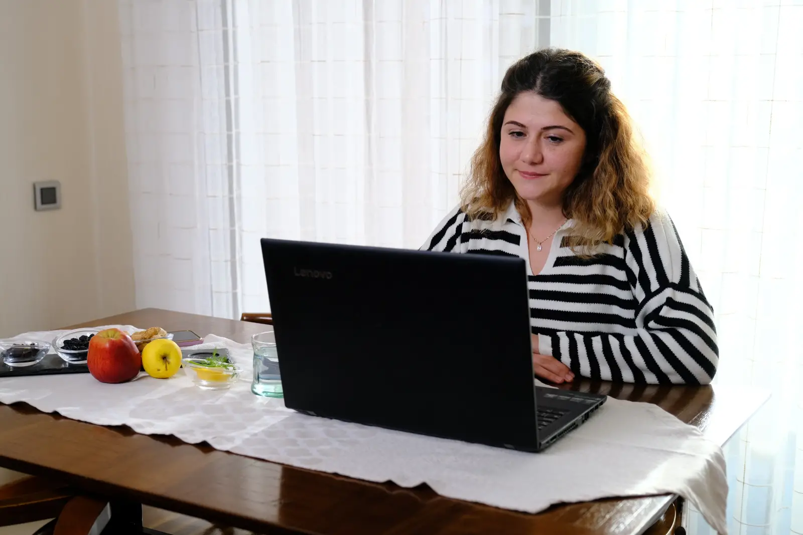 Konya Büyükşehir Belediyesi Online Spor Eğitimleri kadınlara özel pilates zumba diyetisyen kayıt ilanı