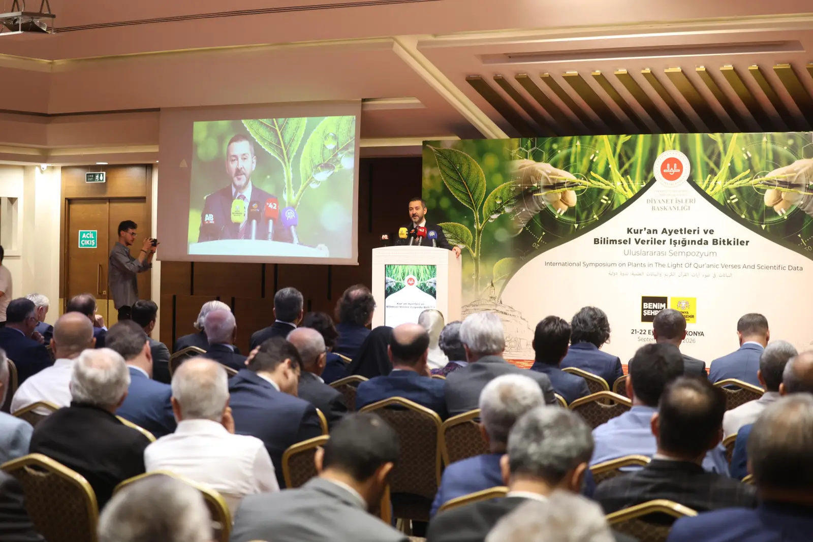 Uluslararası Kur’an Ayetleri ve Bilimsel Veriler Işığında Bitkiler Sempozyumu Konya