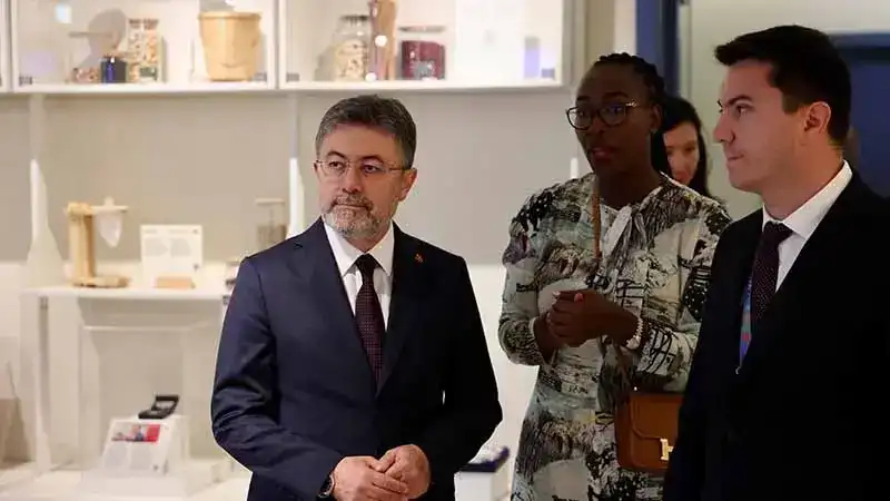 Bakan Yumaklı, FAO Müzesi'ni ziyaret etti