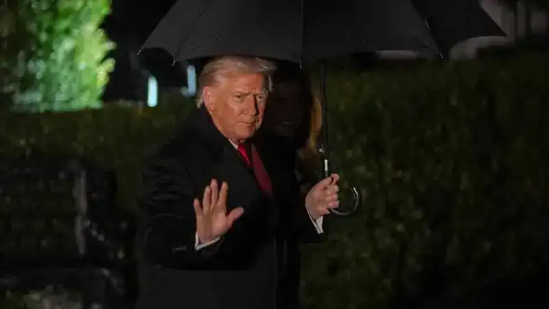 Trump, ‘yapay zeka’ isminin değiştirilmesini önerdi