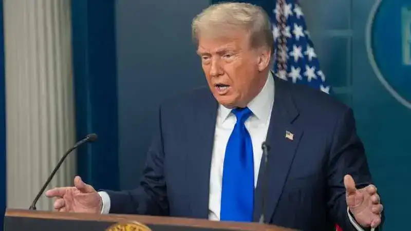 Trump: İran'la ilgili karar aşamasındayım