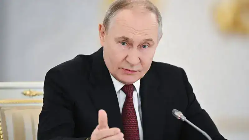 Putin: ABD'ye ve dünyaya petrol tedarik etmeye hazırız