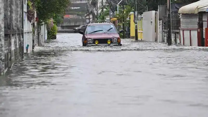 Tayland'da selde hayatını kaybedenlerin sayısı 23'e yükseldi