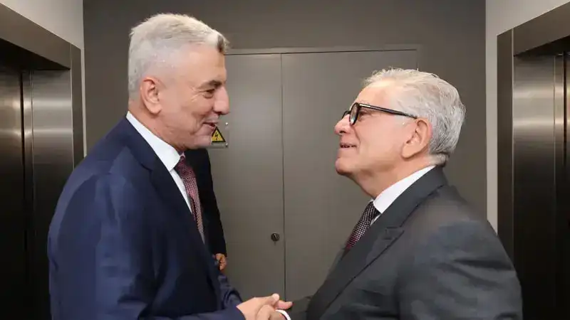 Bakan Bolat, Brüksel'de Gerassimos Thomas ile görüştü