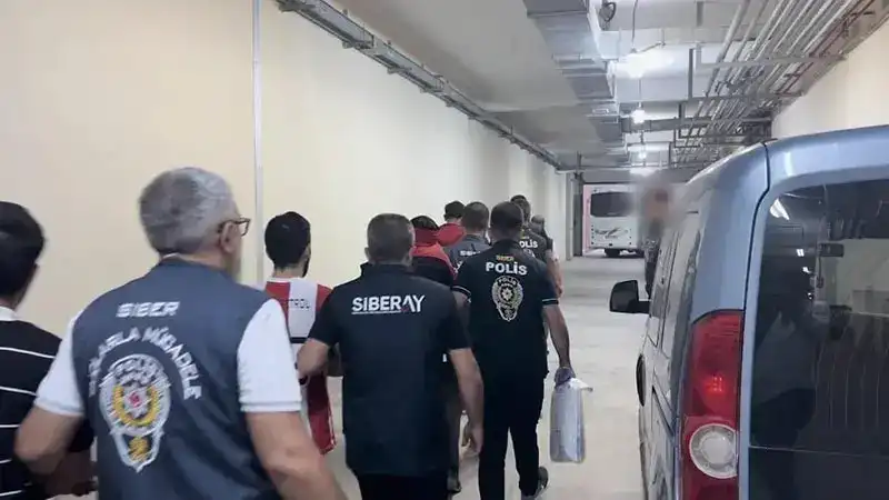 Kırşehir merkezli yasa dışı bahis operasyonunda 13 şüpheli tutuklandı