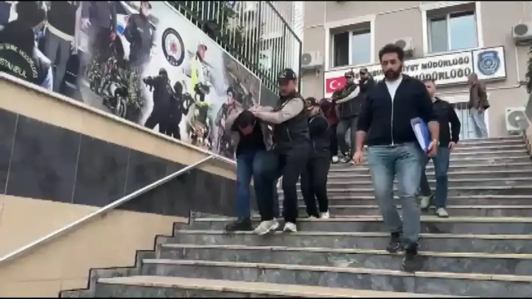İkinci el otomobilleri sahte ekspertiz raporuyla satan 14 şüpheli adliyeye sevk edildi