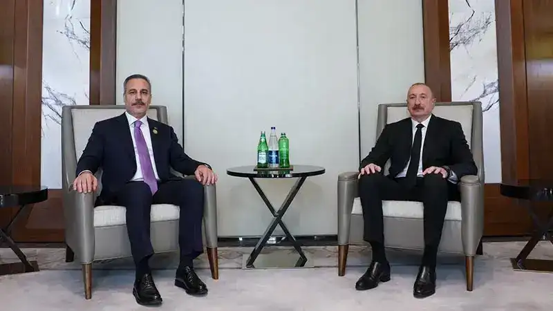 Dışişleri Bakanı Fidan, Bakü'de Azerbaycan Cumhurbaşkanı Aliyev tarafından kabul edildi