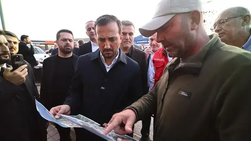 AK Parti İstanbul İl Başkanı Özdemir, selden etkilenen Şile’yi ziyaret etti