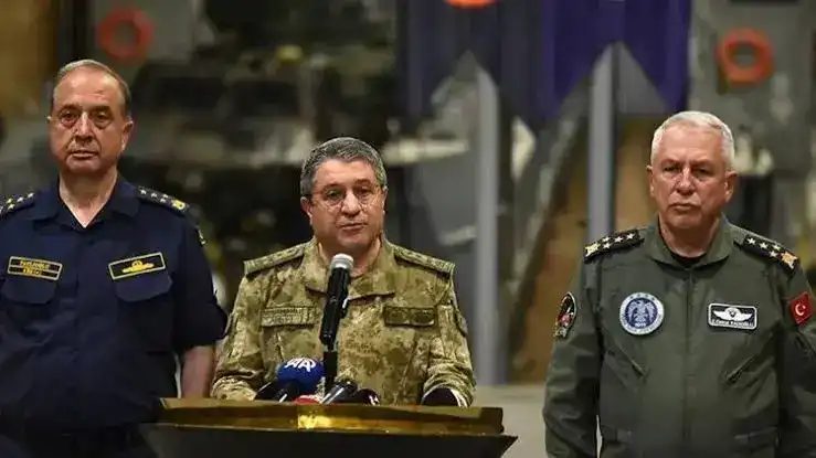 Genelkurmay Başkanı Orgeneral Bayraktaroğlu, Suriye Arap Cumhuriyeti Genelkurmay Başkanı El-Na’san ile görüştü