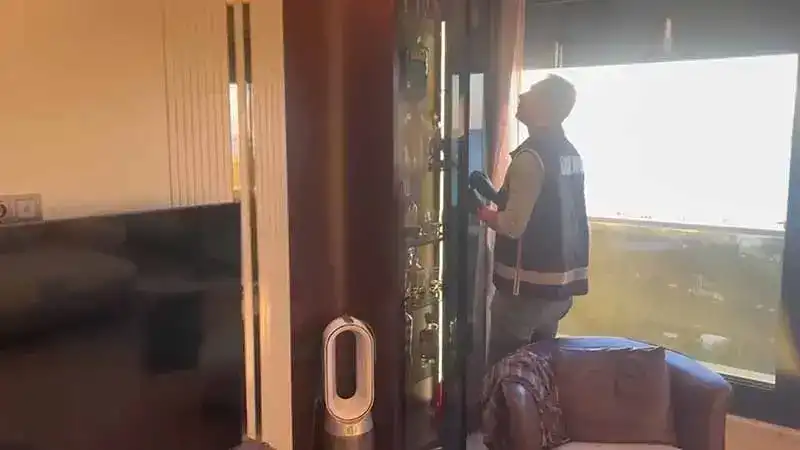 Uyuşturucu ve fuhuş operasyonunda 20 gözaltı