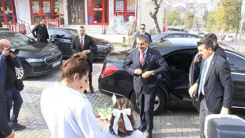 Bakan Yusuf Tekin: Oyunu öğrenmenin bir parçası olarak kabul ettiğimizi ifade ettik