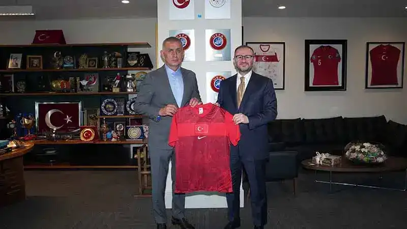 Şenol Kazancı, TFF Başkanı Hacıosmanoğlu’nu ziyaret etti