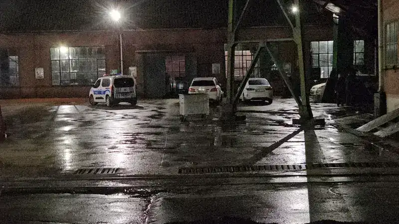 Zonguldak’ta kömür silosuna düşen işçi ağır yaralandı