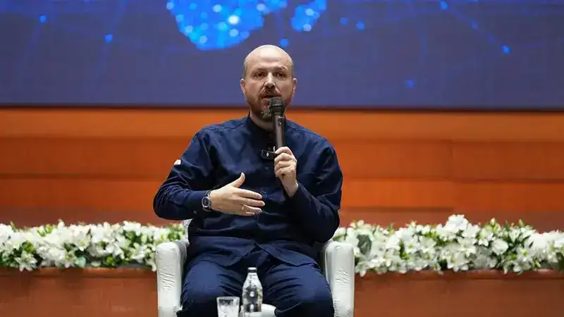 Bilal Erdoğan: İslam dünyasının birlikte güçlü olmasına öncülük edebiliriz