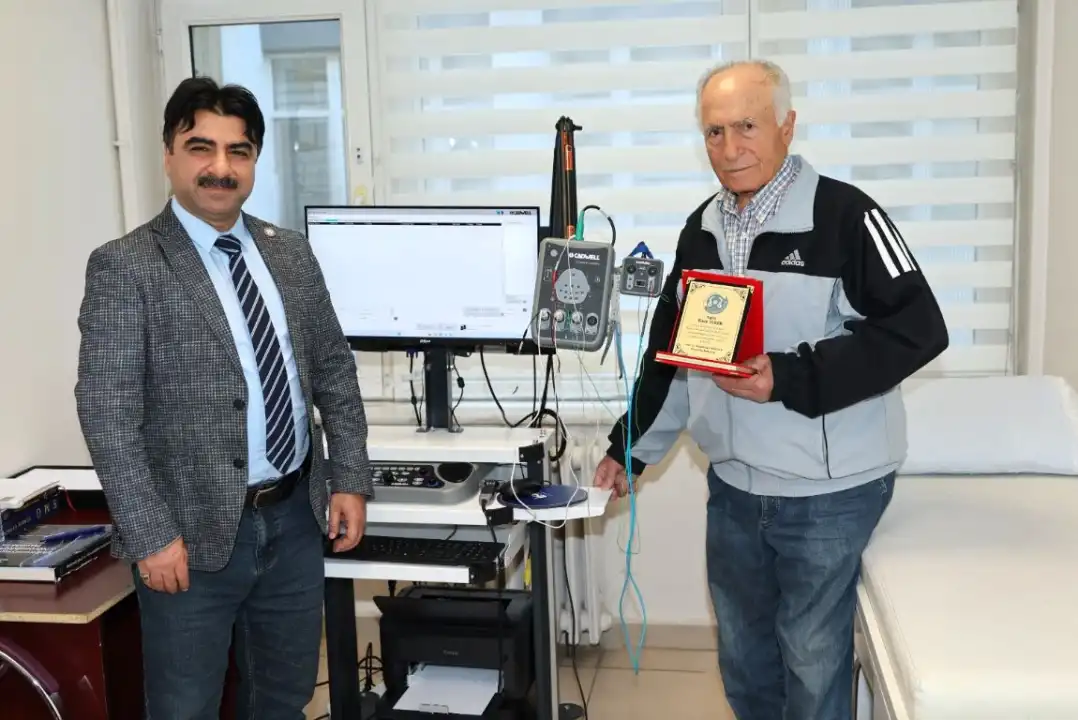 ERÜ Hastanelerine, hayırsever tarafından EMG cihazı bağışlandı