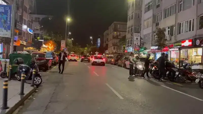 Marmara Denizi'nde meydana gelen deprem İstanbul'da hissedildi