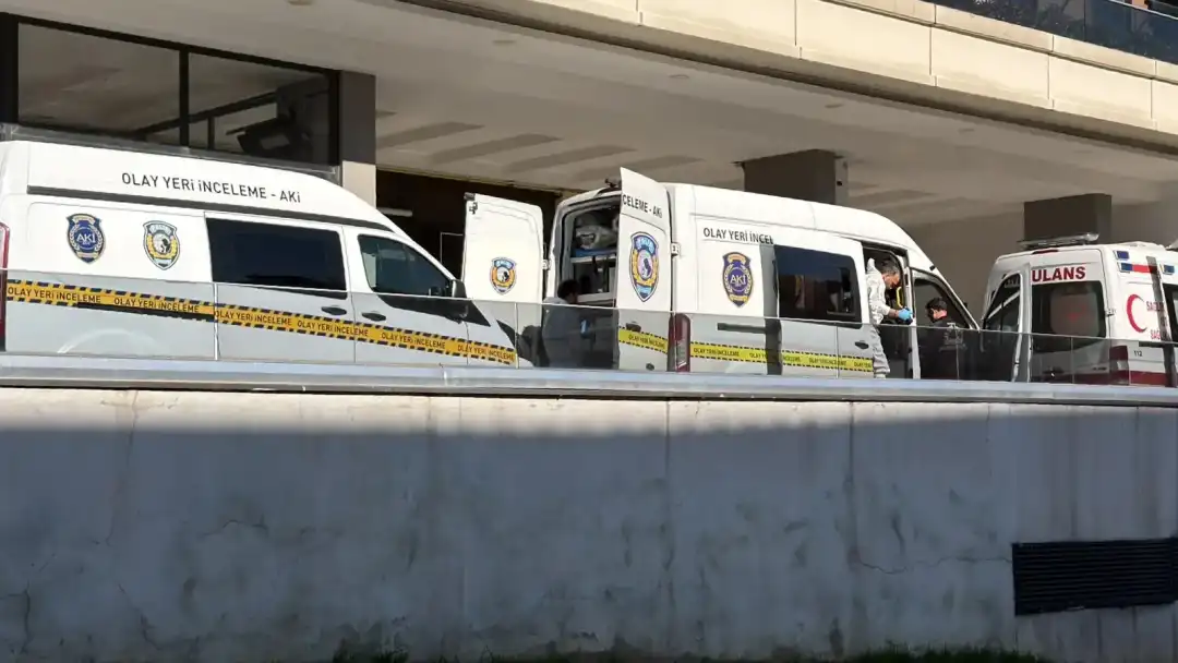 Büyükçekmece’de rezidansta silahlı saldırı: 1 ölü, 1 yaralı