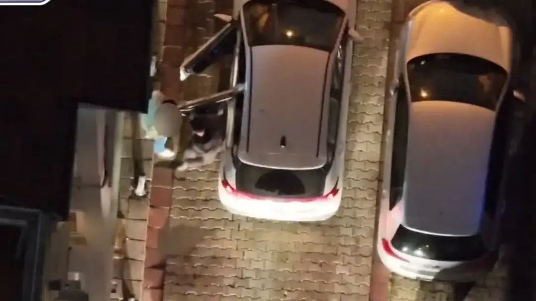 Kadıköy'de dron destekli uyuşturucu operasyonu: 2 gözaltı
