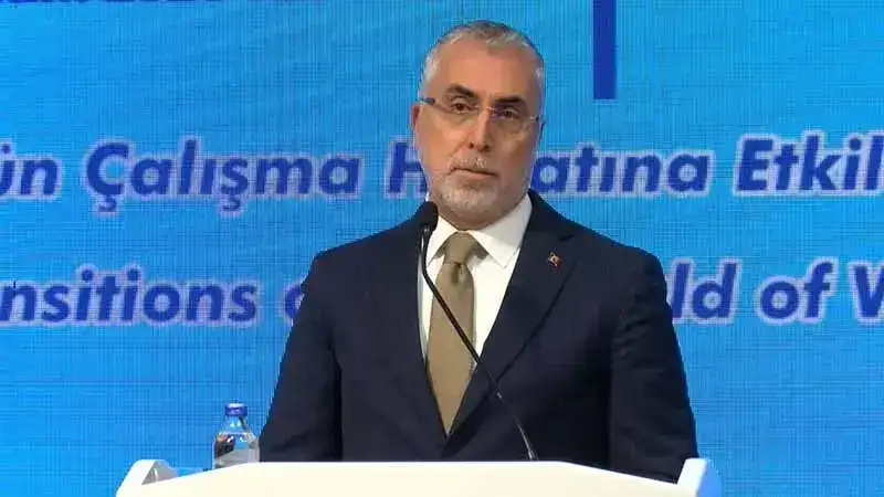 Bakan Işıkhan: Dönüşümün maliyetini, çalışanlarımızın omuzlarına yüklemeden ilerlemek durumundayız